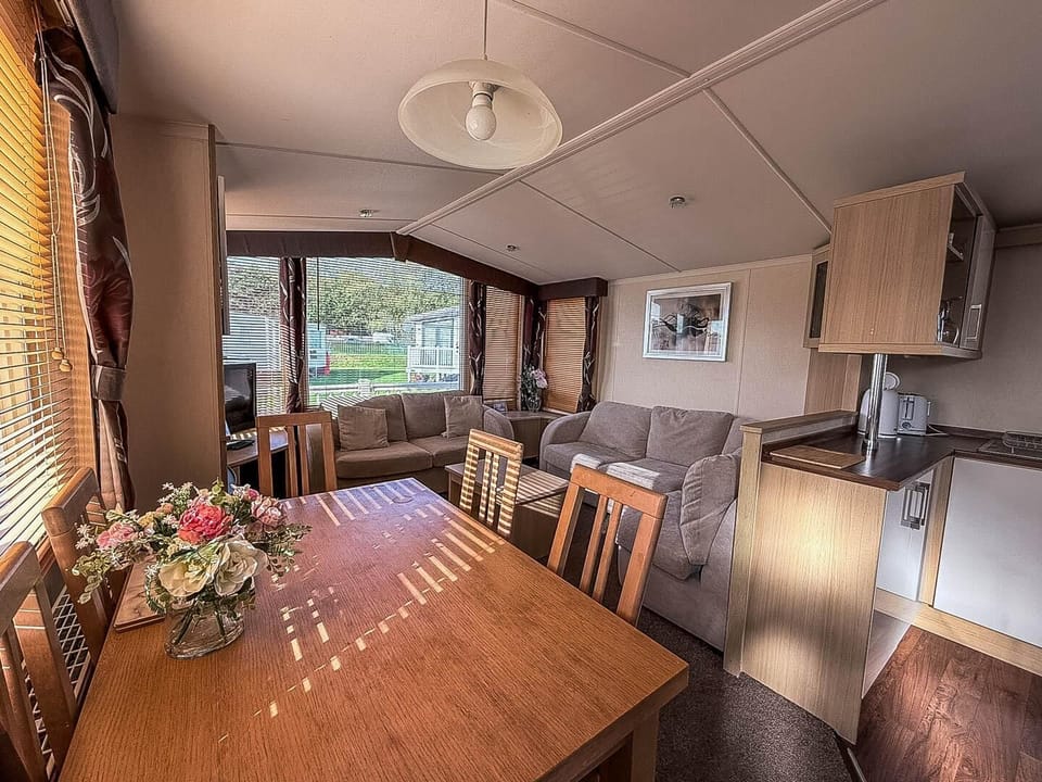 This comfortable living area ensures your UK holiday is filled with moments of connection and relaxation.