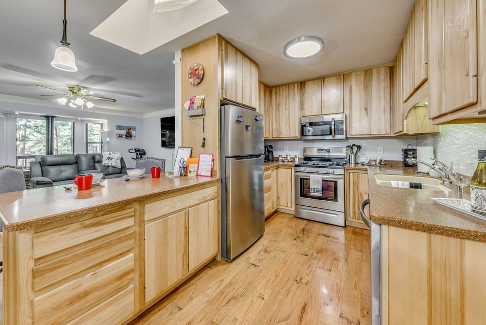 Ruidoso Vacation Rental | 4BR | 3BA | Step-Free Entry | 2,500 Sq Ft