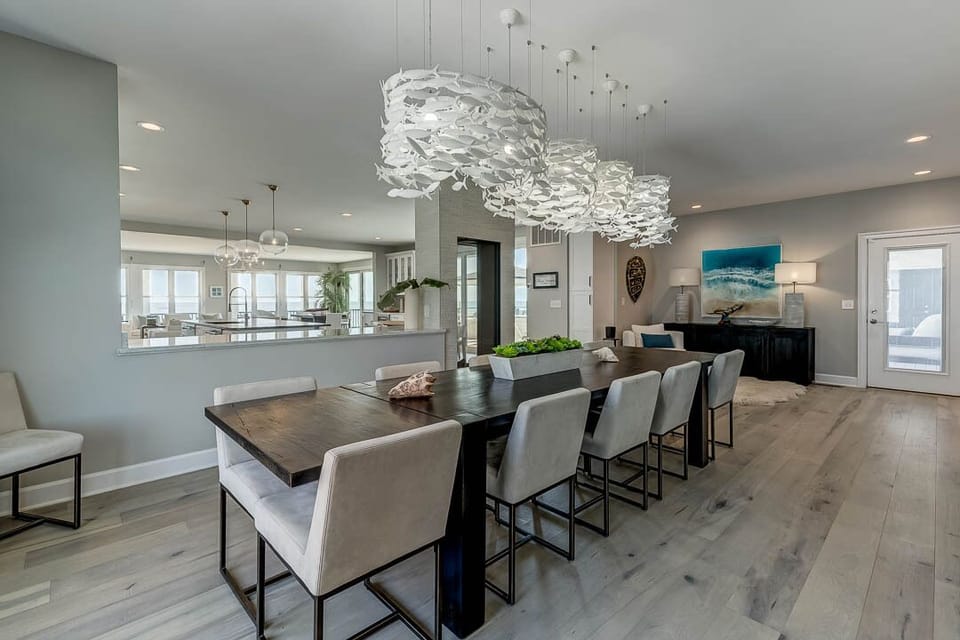 Mid-Level Dining Room with Table (seats 11)