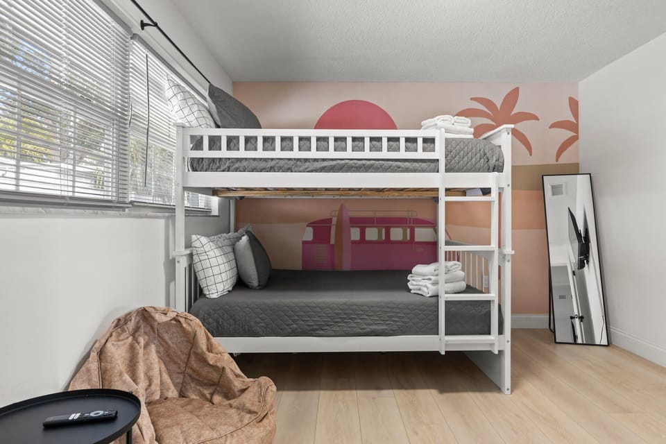 Full/Full-sized Bunk Bed