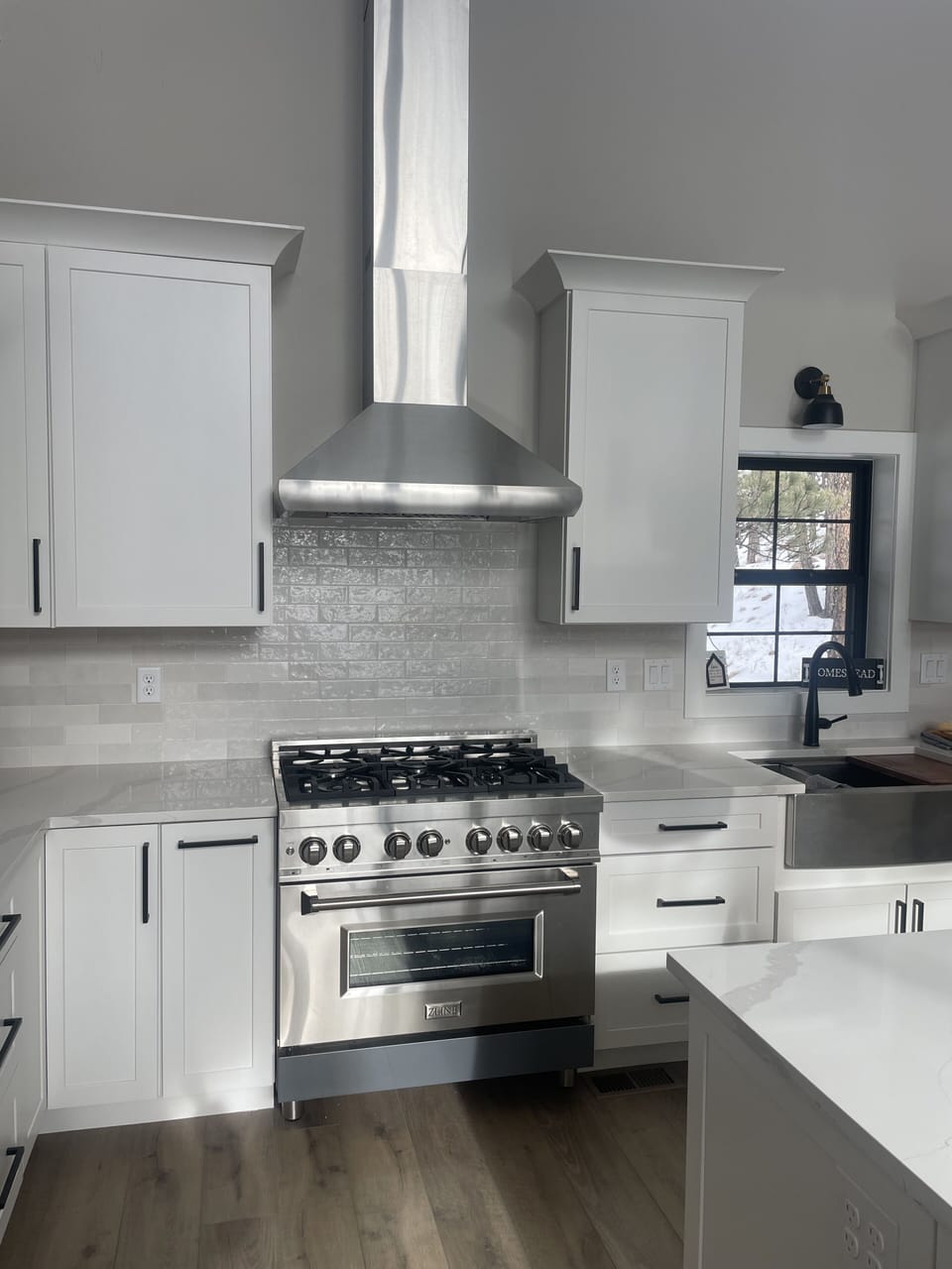 2 ovens