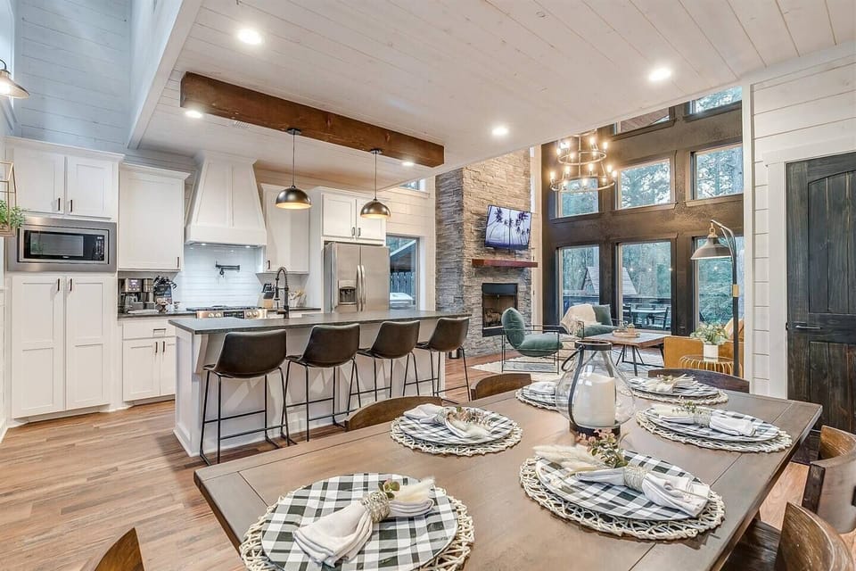 Open kitchen/living area