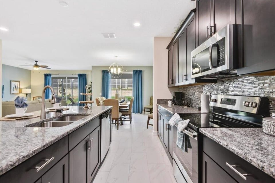 12_kitchen