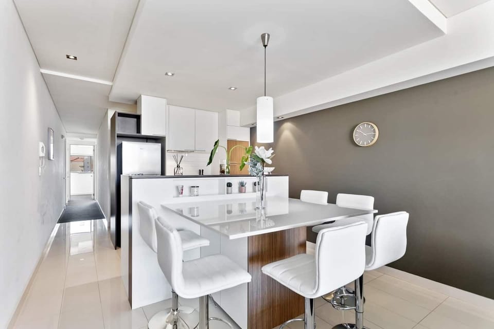 Dining space beside the kitchen.