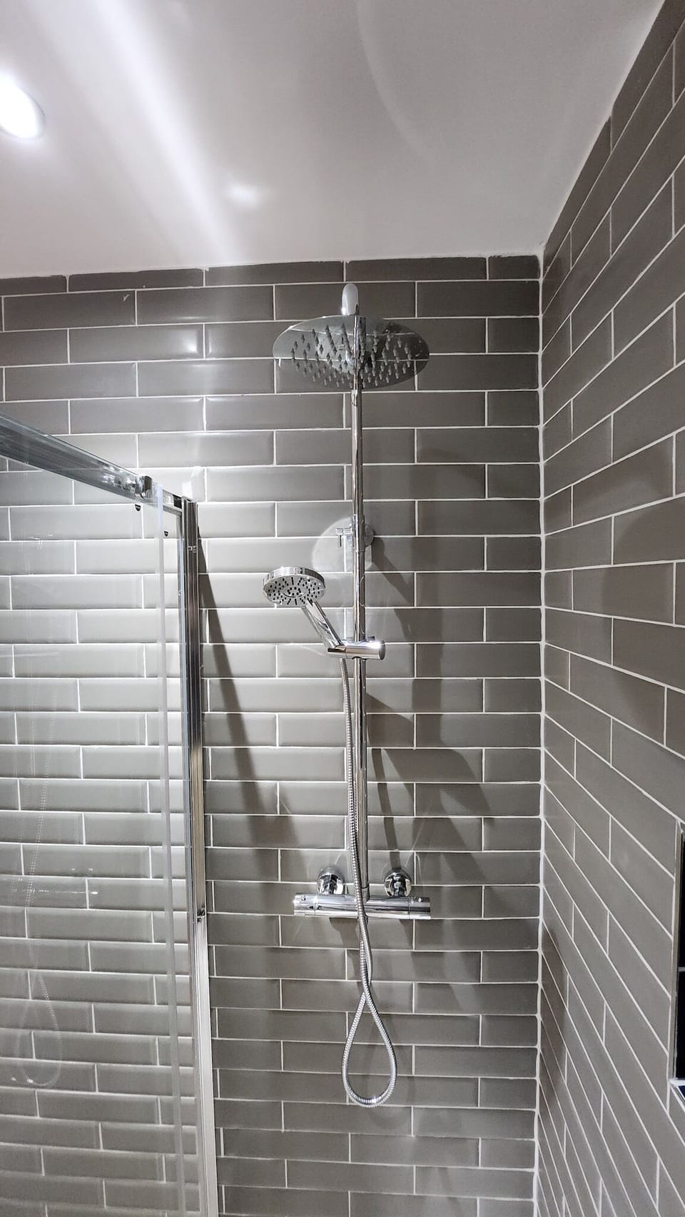 c5fbae74-7d13-4806-8695-61d40f7e006a