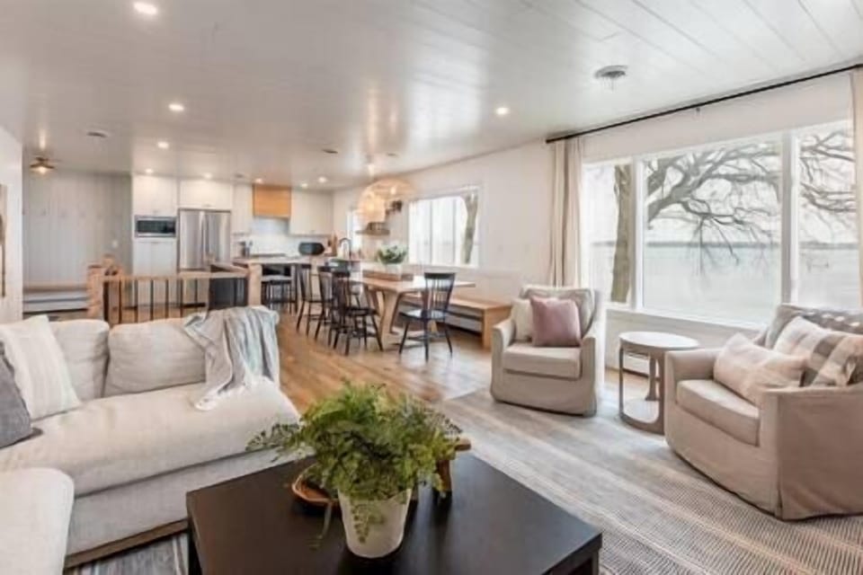 Db6f7e53 d807 40c3 808b 35104db349f9