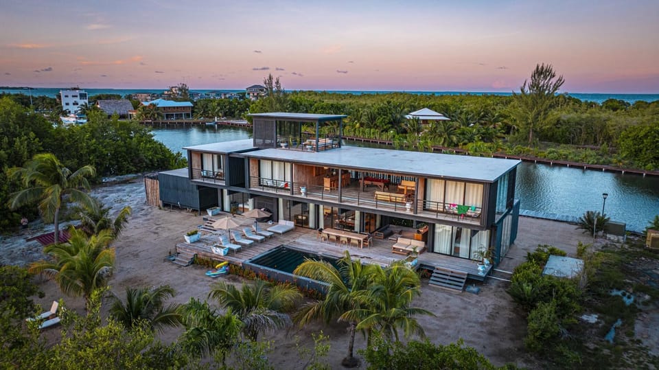 Shadow Sands - Modern Ocean Front Villa on Private (4235)