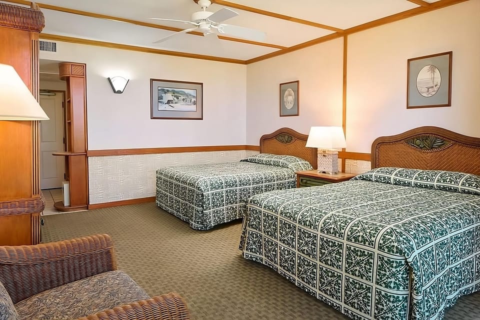 2 Queen beds
