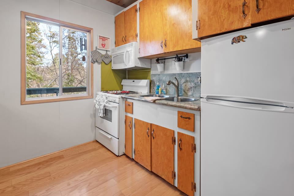Kitchen - Fully equipped kitchen