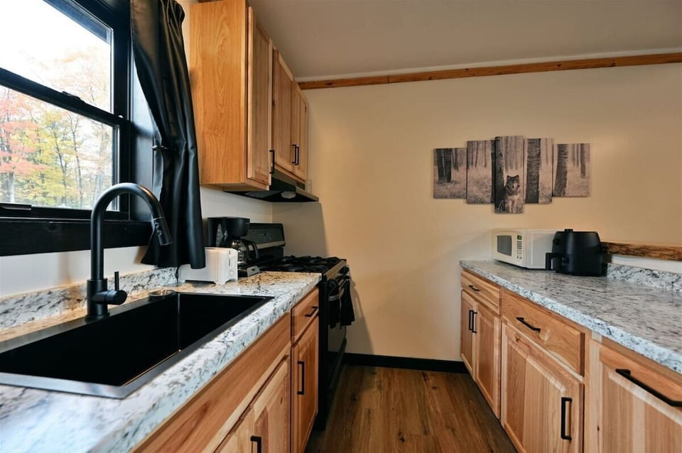 A fully equipped kitchen for your culinary needs.