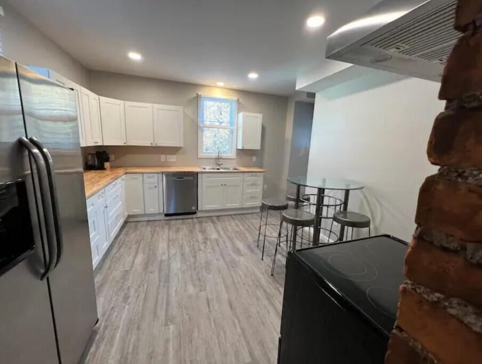 Newly renovated kitchen with all new major appliances!