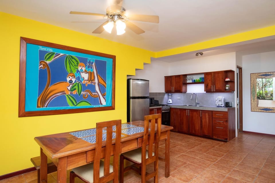 2BR Eco Condo #1 A/C & 5MINS to Medical Center (1267)