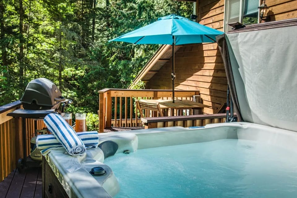 Relax in the hot tub after day of hiking