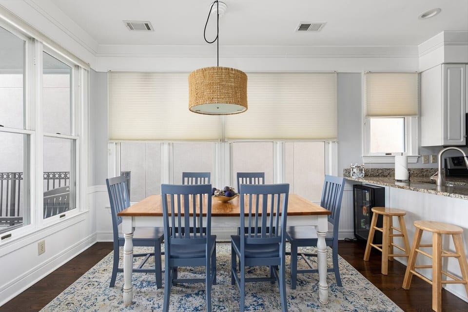 Dining Area at 111 Grand Pavilion