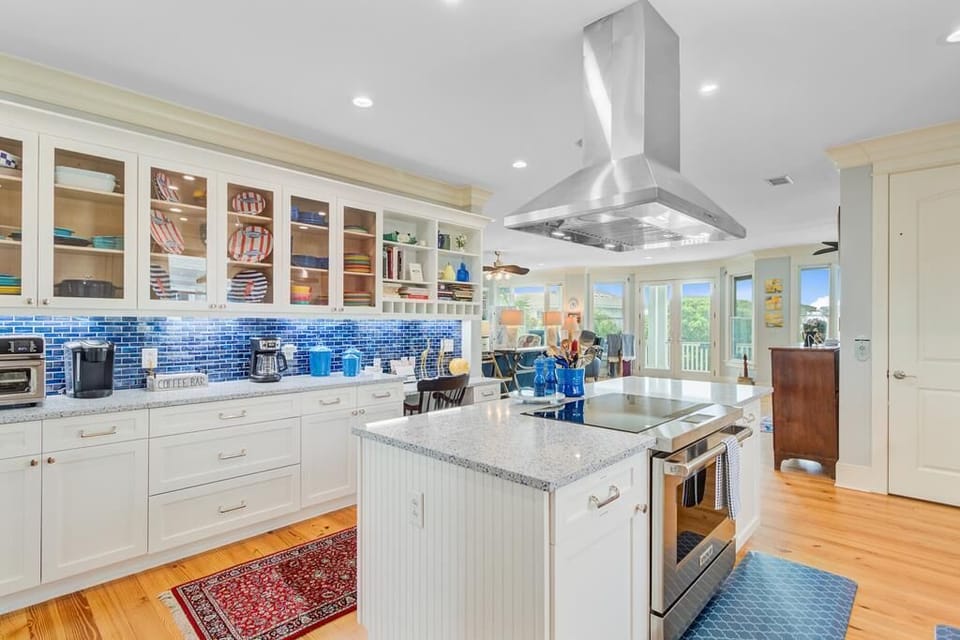 New Kitchen at 518 Carolina Tide Time