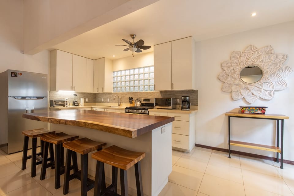 Kitchen (1)