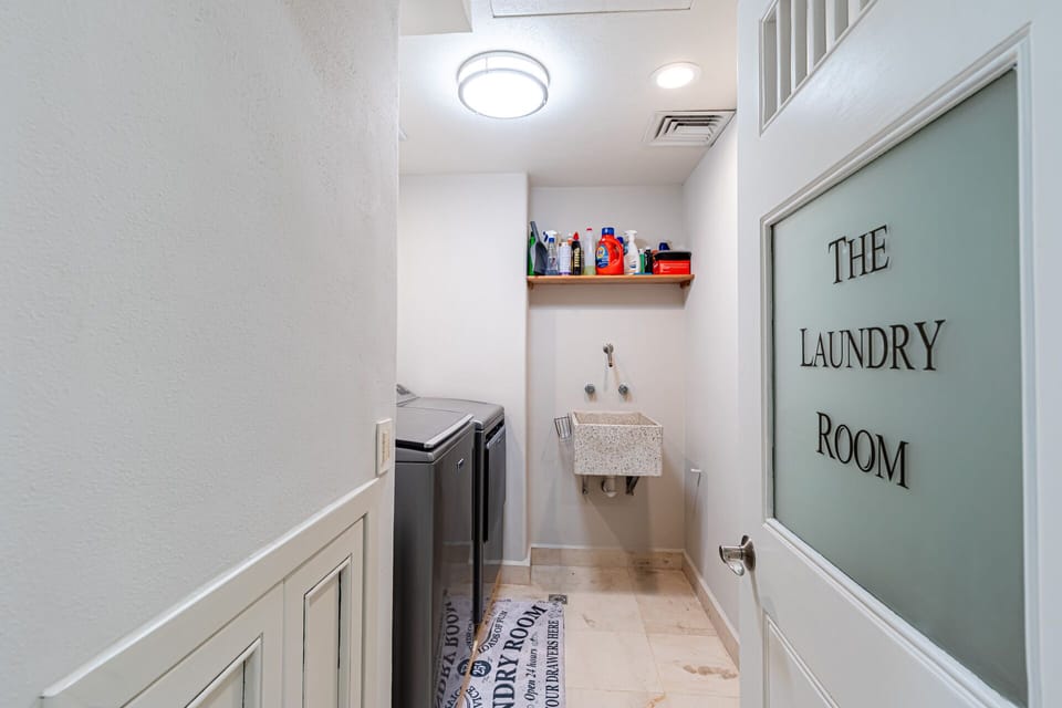 Full Size Washer & Dryer