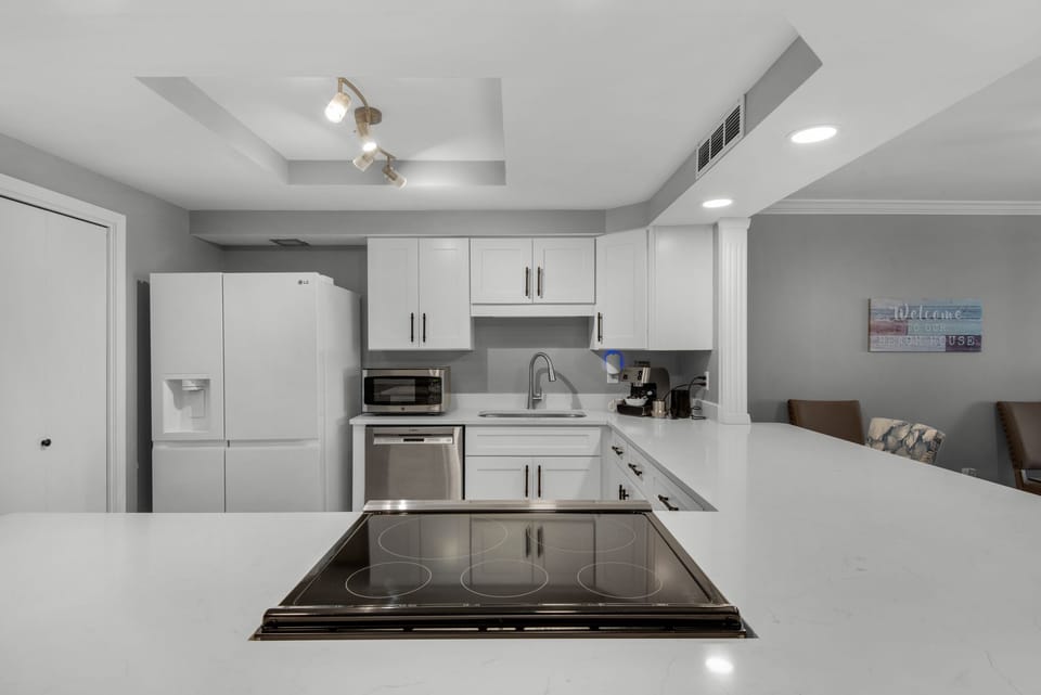 Kitchen with plenty of counter space