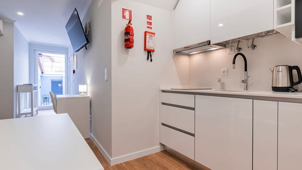 Embrace your inner chef in our fully equipped kitchenette #chef #homecooking #portugal #pt #cascais
