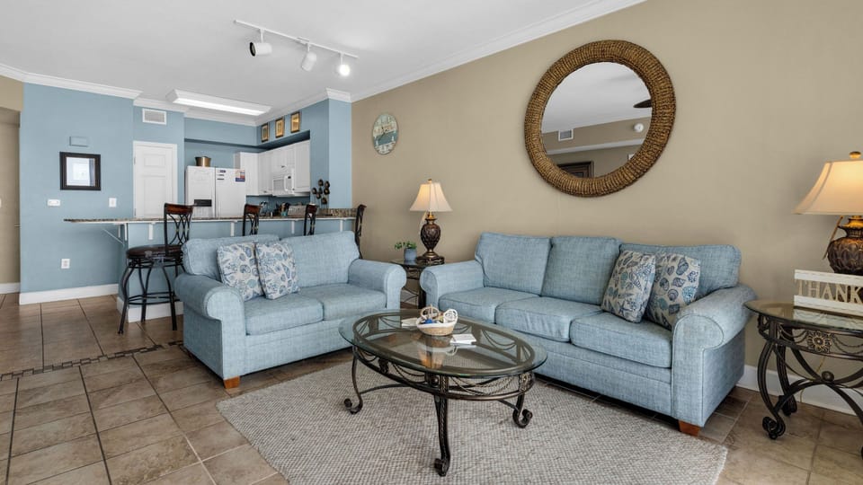 Tidewater 1312 Living Area