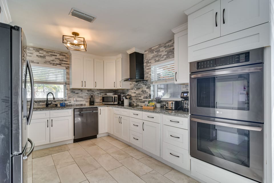 Kitchen | Coffee Maker | Blender | Toaster | Cooking Basics