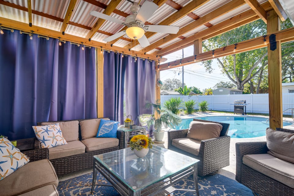 Pinellas Park Vacation Rental | 3BR | 2BA | 1,329 Sq Ft | 1 Step Required