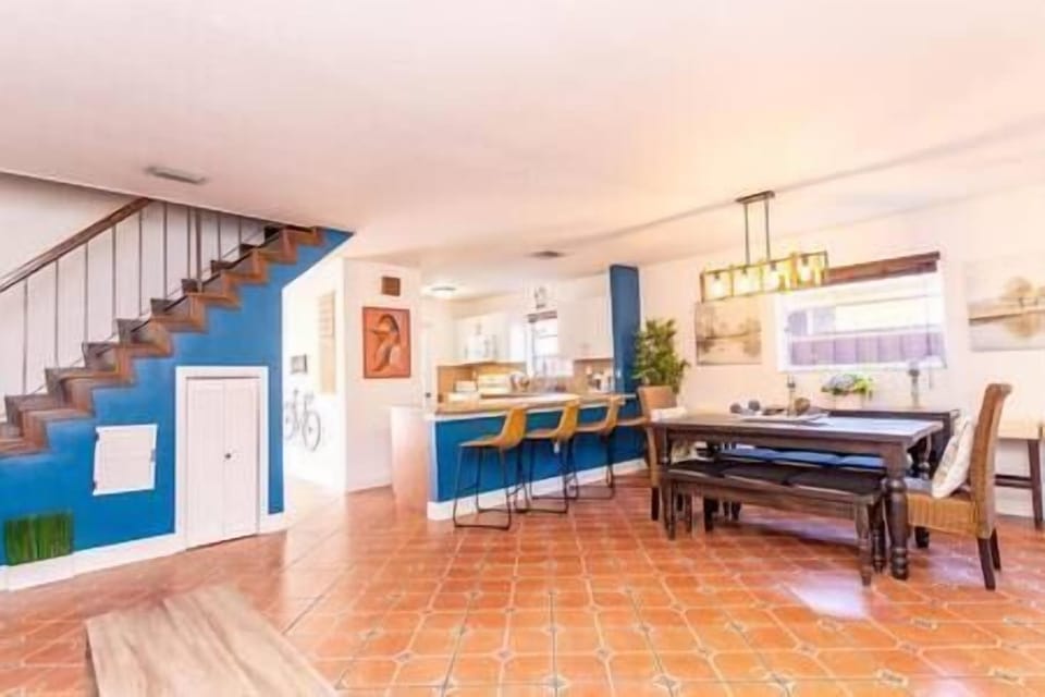 63e5abae 4bed 4623 84ff c2758dec043a