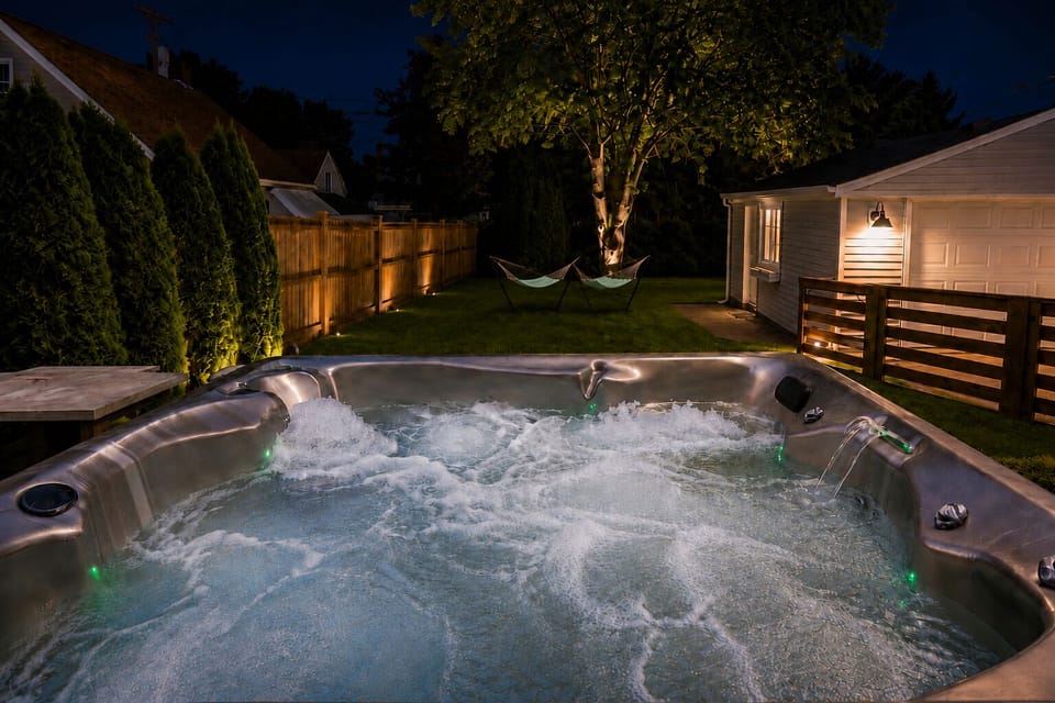 Outdoor spa tub