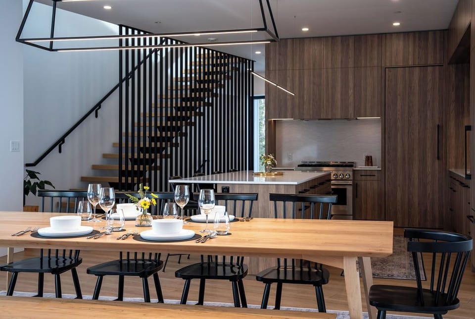 Dining & kitchen