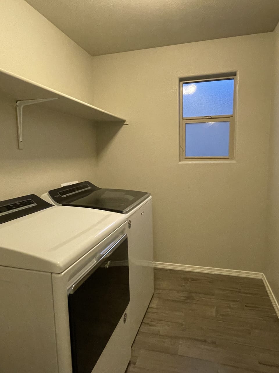 Washer & Dryer