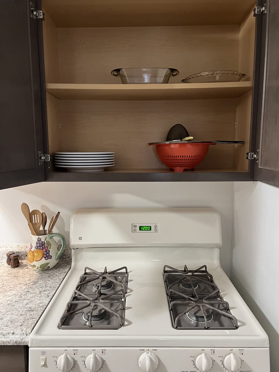 Gas stove