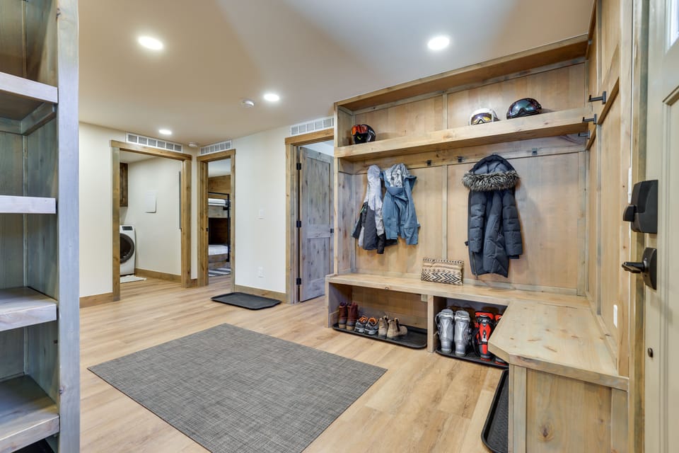 Lots of hooks and storage for all your ski or other gear.