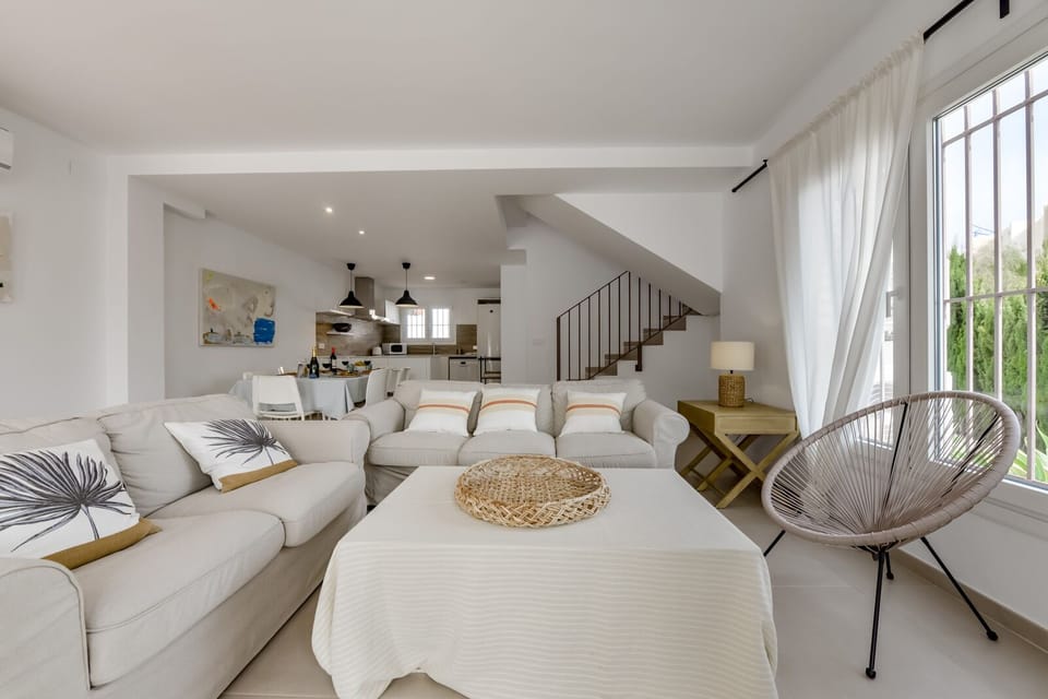 El Paseo - By Almarina Villas (4377)