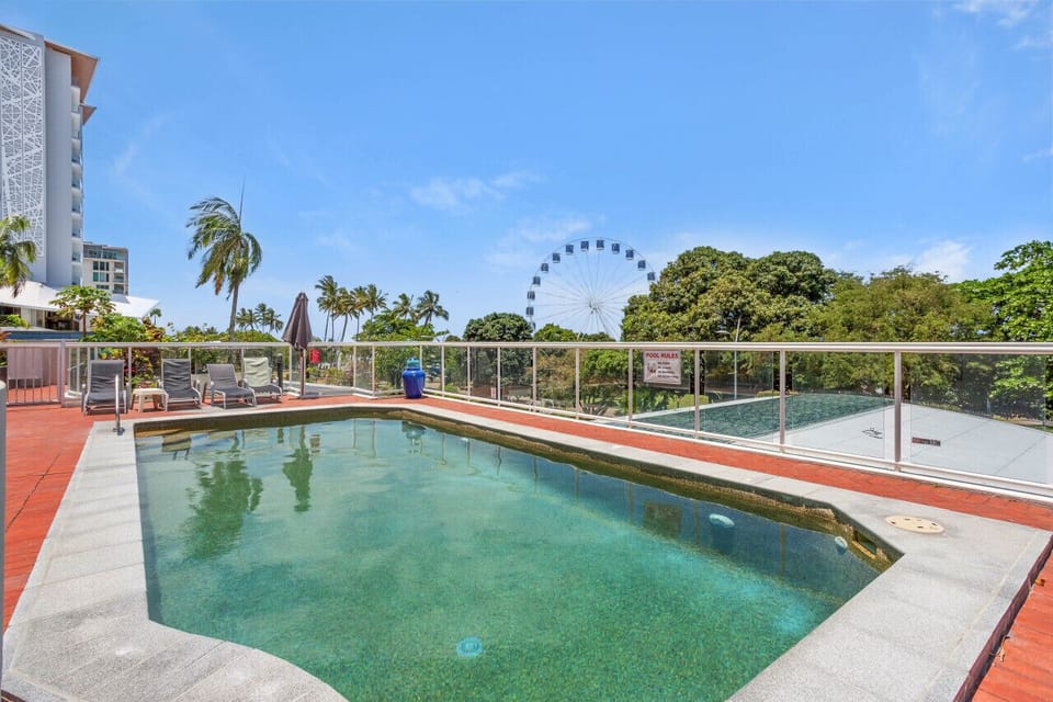 Building pool with Esplanade views