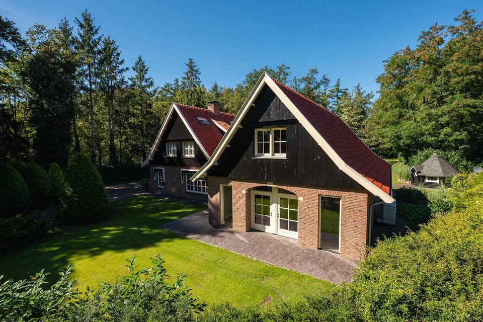 Holiday Home Exterior [summer]