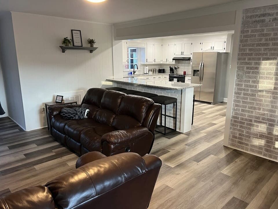 2nd Living room