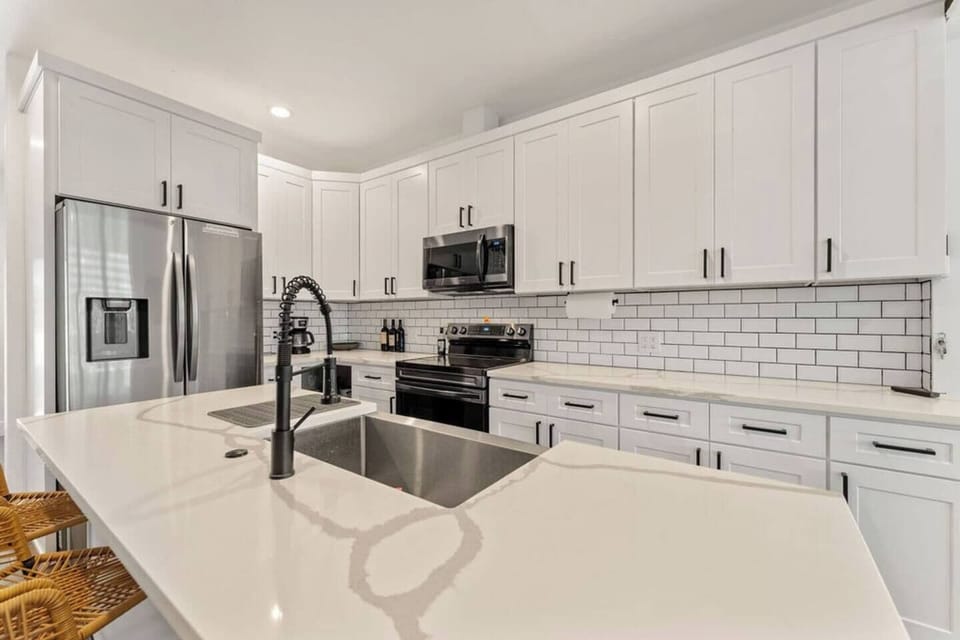 This house in brand new and you can feel it throughout.