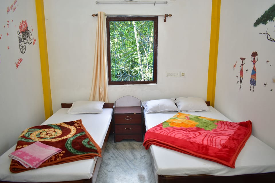 Triple bed 