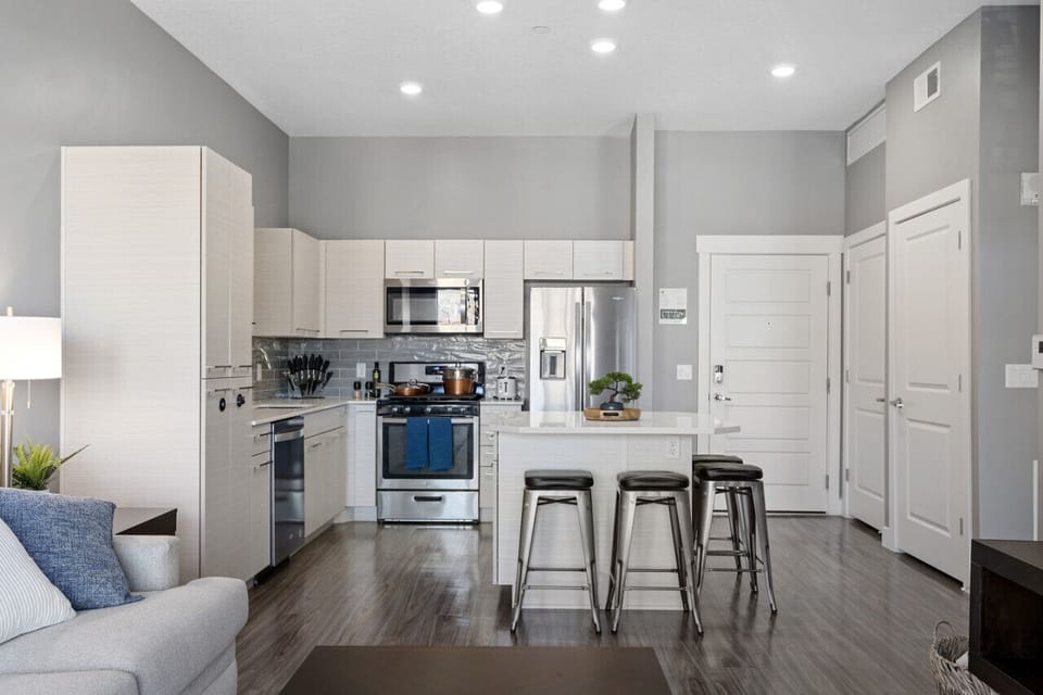 Fully stocked kitchen