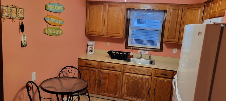 Unit 1 Full Kitchen 