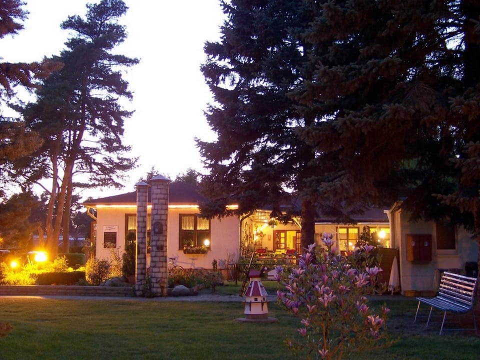 DZ Dependance 1 - Aparthotel ''am See'' Apartment hotel in Plau am See
