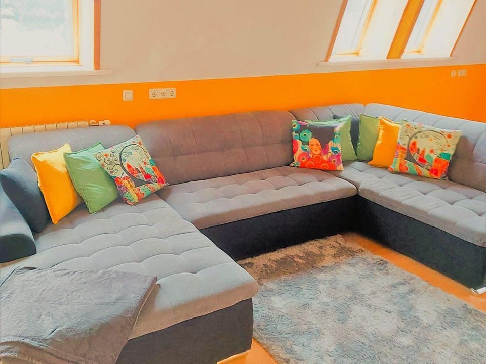 Haus Jakalar - Appartement/fewo, Dusche und Bad, WC, 4 Oder Mehr Apartment in Tyrol