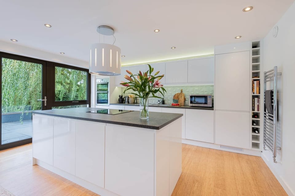 Kitchen island
