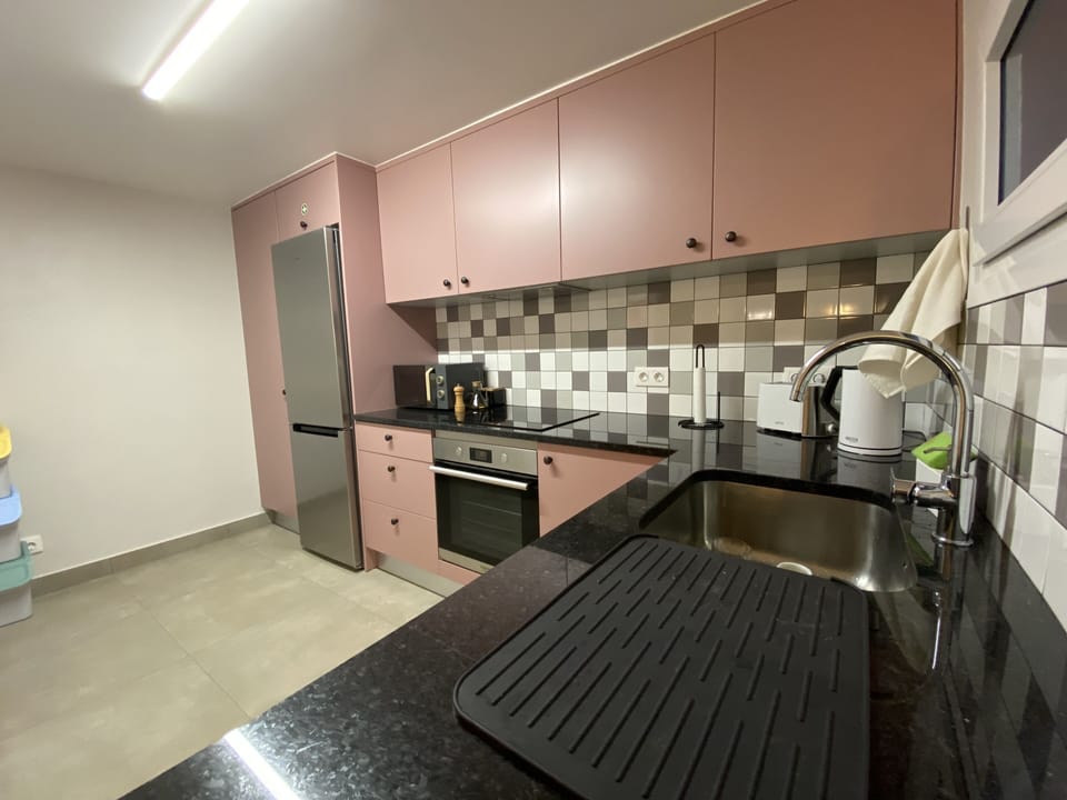 Kitchen (2)