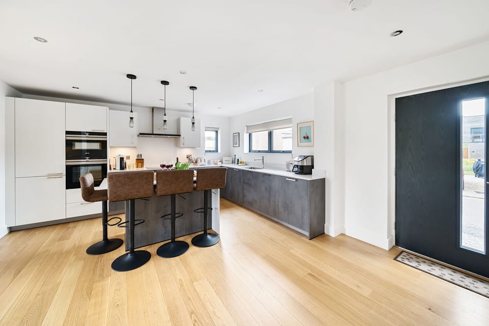 Equinox, Silverlake: With modern features throughout