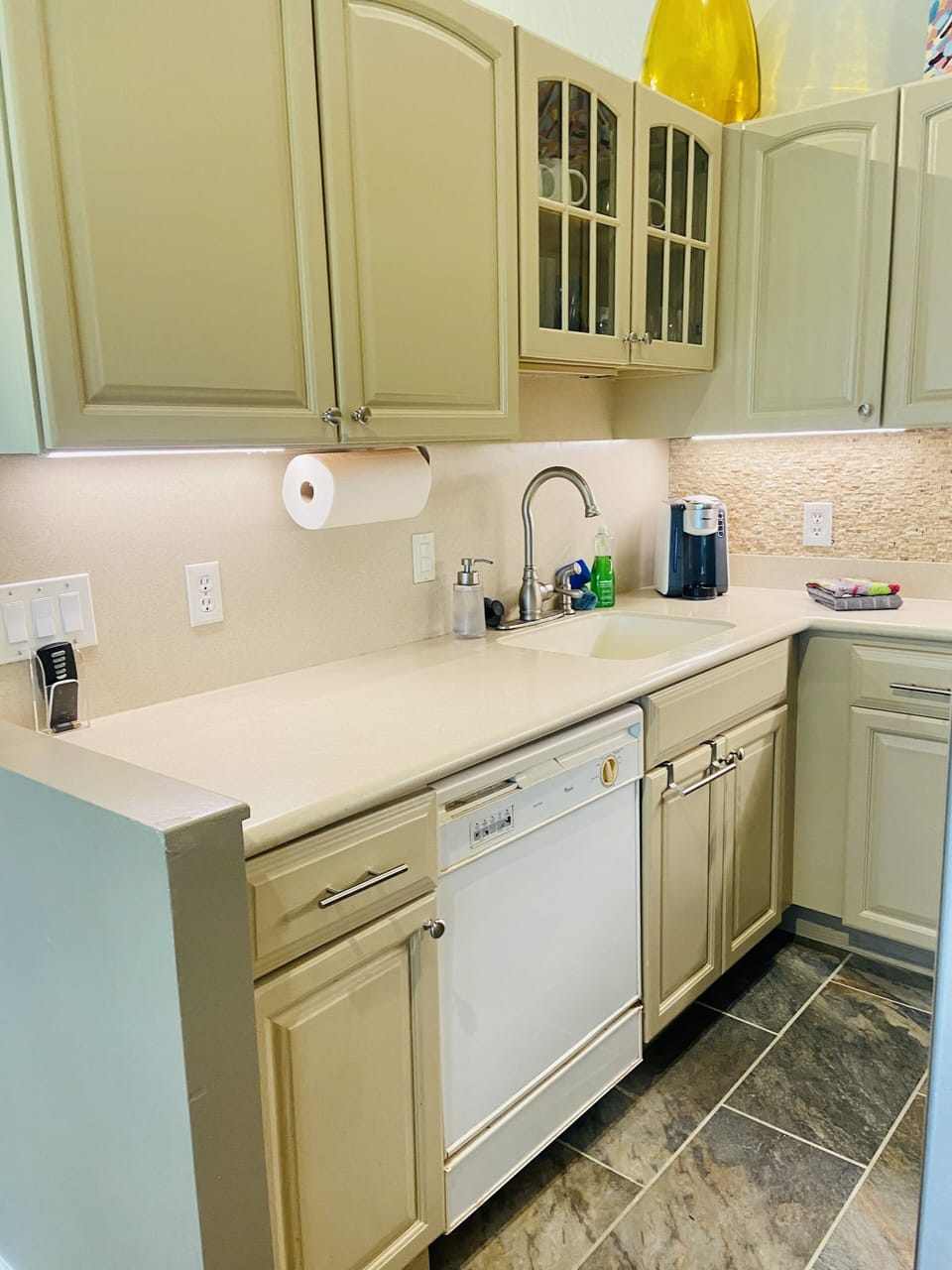 Kitchen and sink area