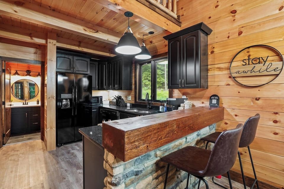 Cozy Cabin Kitchen with Rustic Charm!
