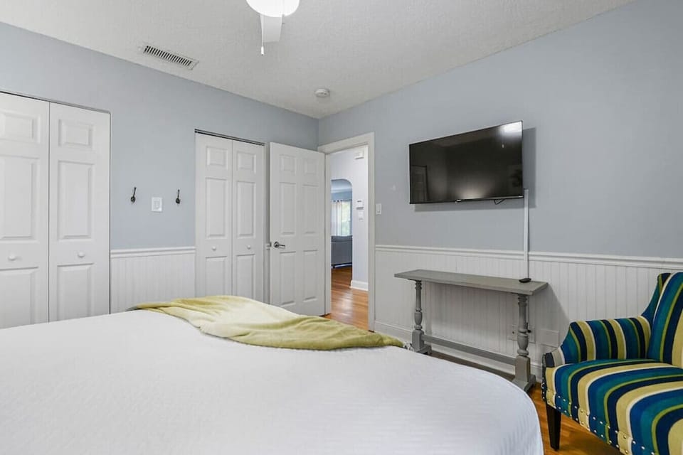 Chill vibes: unwind in bed, catch your favorite shows, and let the relaxation take center stage