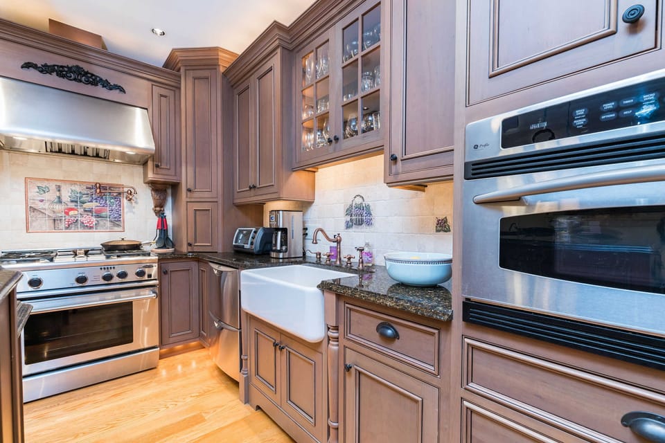 Modern kitchen