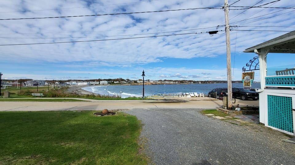 Short Sand Beach is a few steps away